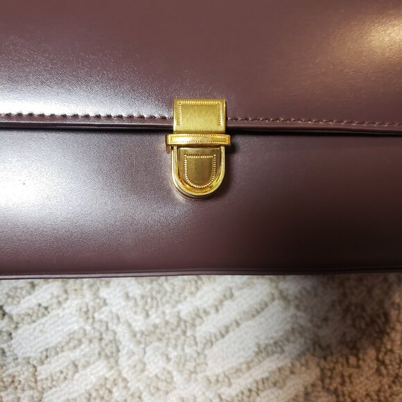 Tomato Potato Baguette Style Shoulder Handbag Brown with Gold Accents 11"x5"x4" - Picture 10 of 14